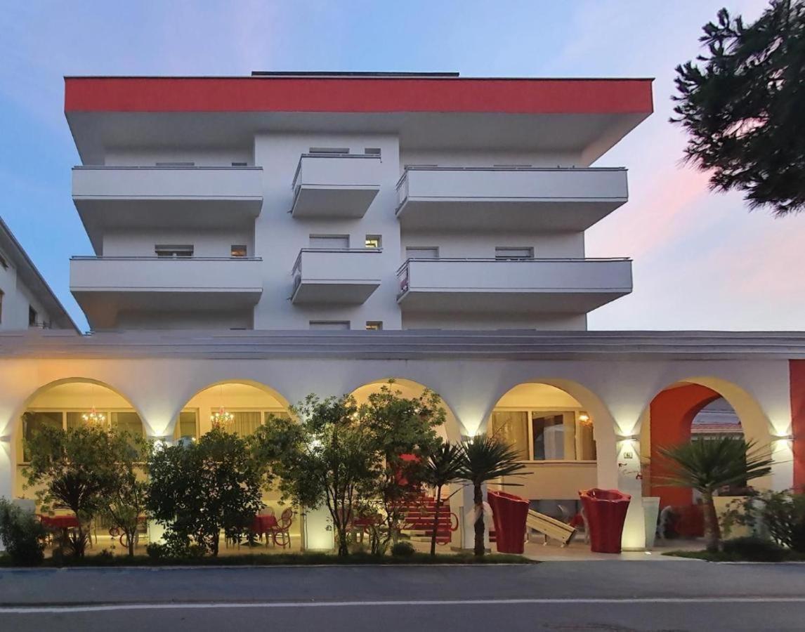 Coelho Boutique Hotel Gatteo a Mare Luaran gambar